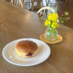 安曇野ちひろ美術館絵本カフェで撮影したポンチキの写真